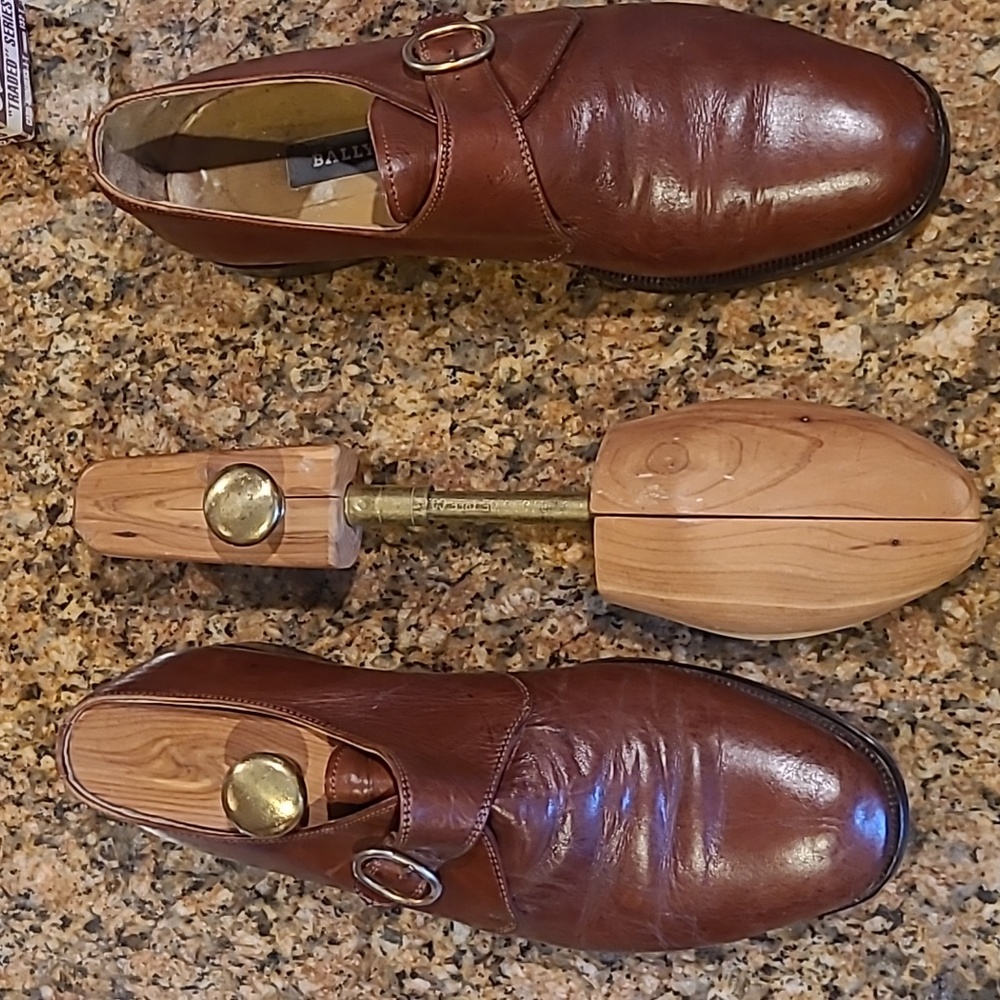 Bally italian leather shoes  - 44
